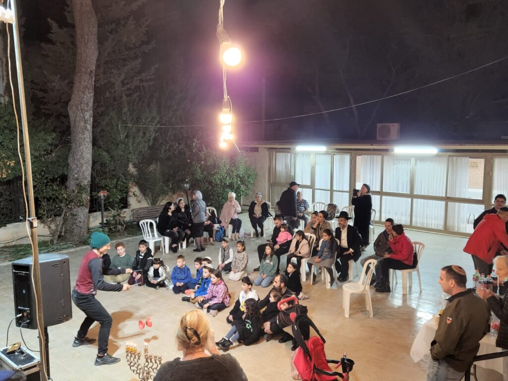 חנוכה בעדה הספרדית
