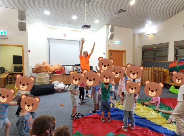 אירועי קיץ בגני פלורה של ועד העדה היהודית ספרדית בחיפה